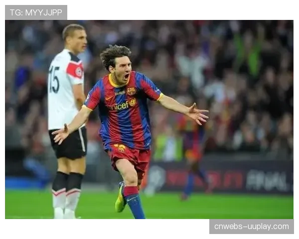 巴萨传控体系对阵法兰克福铁桶阵，破密集防守成关键